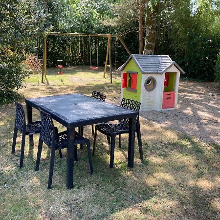 Les Bosquets Saint-Ouen-Des-Toits Exterior foto